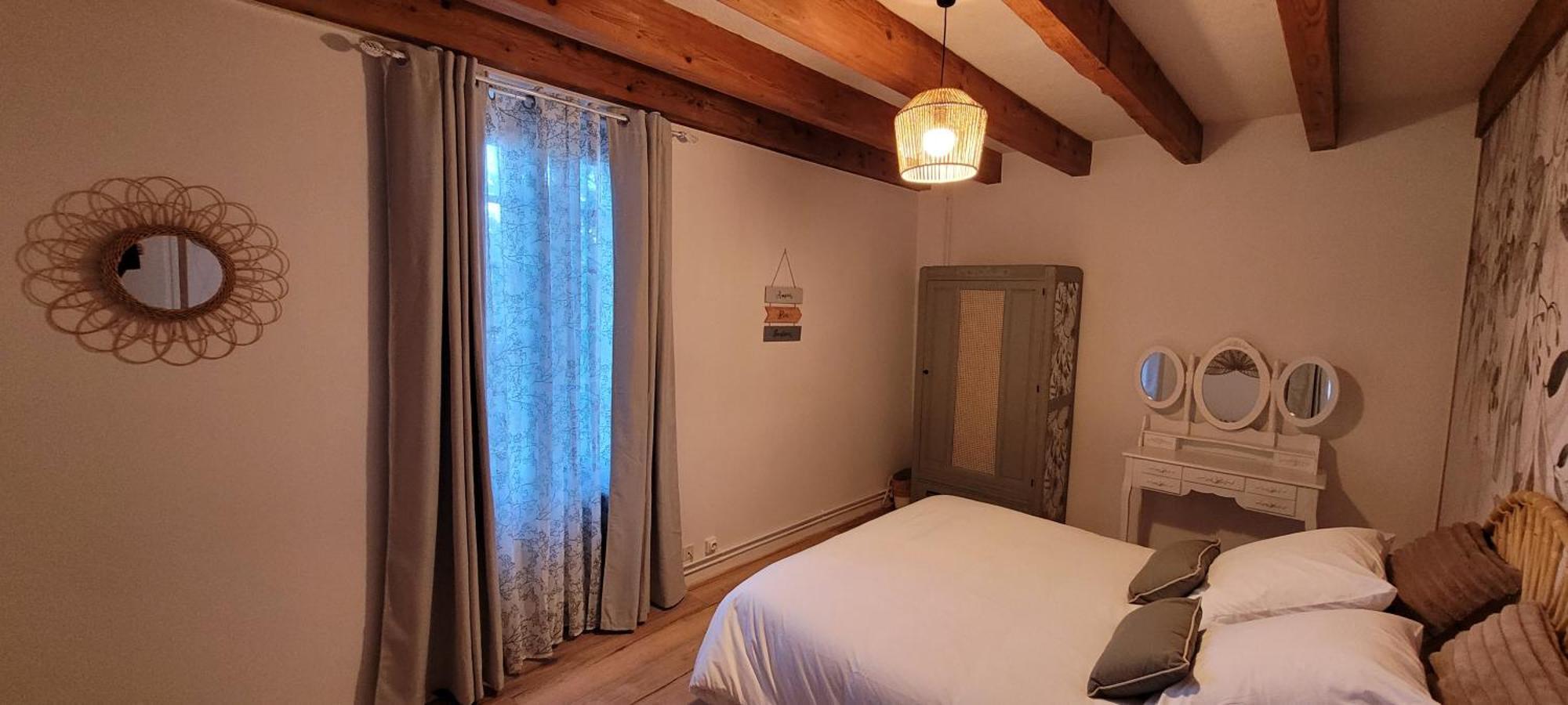 Des Histoires D'Anges - Le Gite - Meuble Classe 3 Etoiles - Accueil Velo Tournus Exterior foto